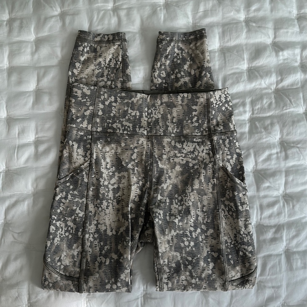 Lululemon wunder train leggings
